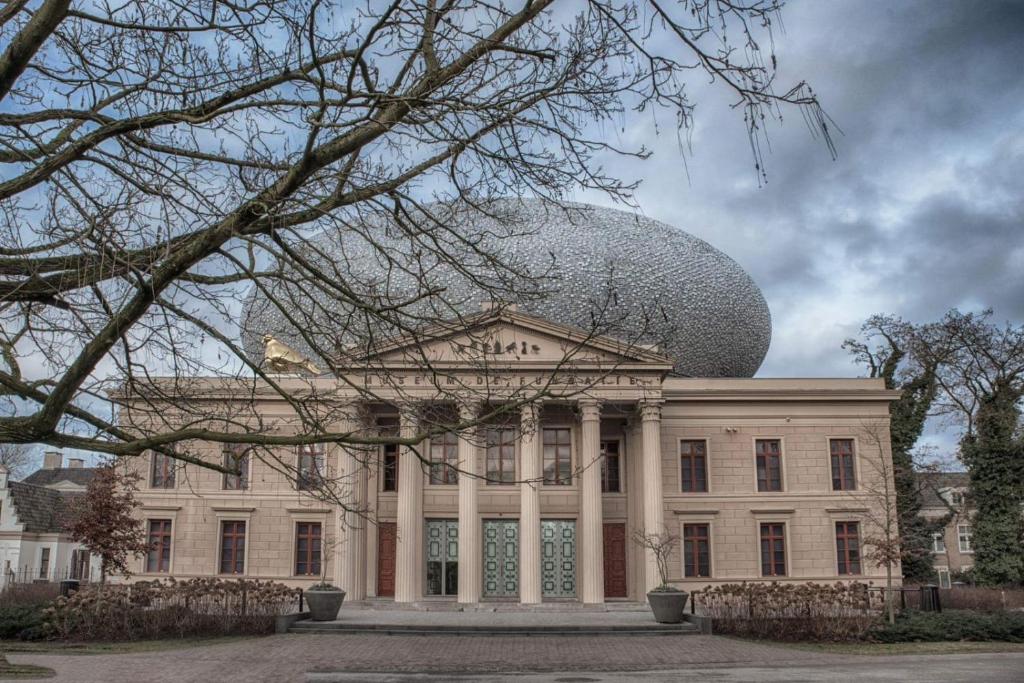 Stadslogement Bij de Sassenpoort room 3