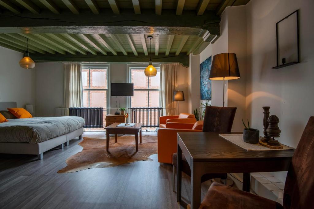 Stadslogement Bij de Sassenpoort room 5